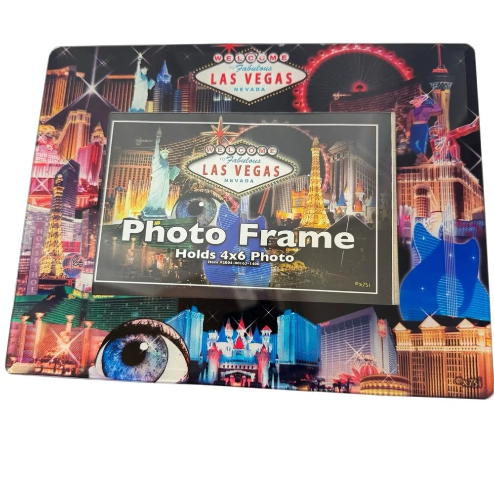 Las Vegas Souvenir‎ Tote Bag Photo Frame Keychain Set Iconic Strip Night Scene